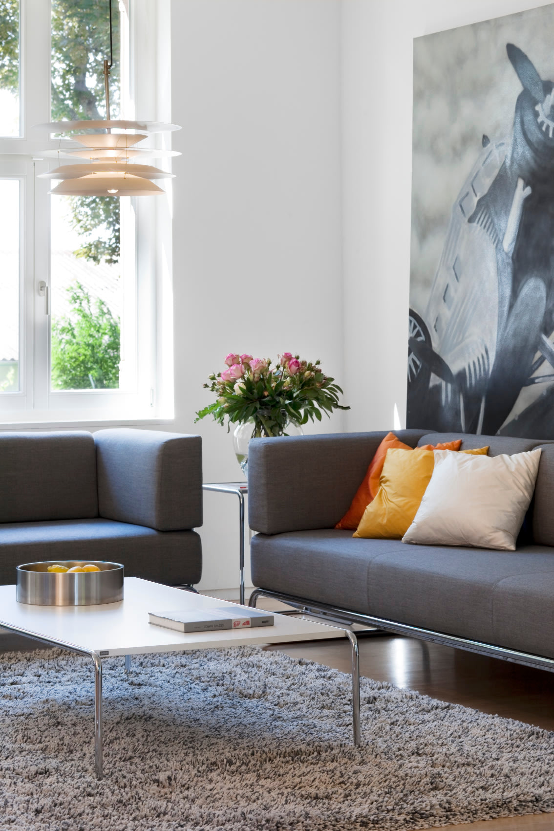 Thonet S 5003 i lys stue