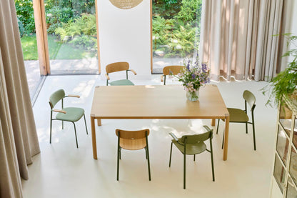 Thonet S 243 F armstol i miljø