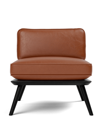 Fredericia Spine Lounge Chair Petit lenestol. Velg tekstil og treverk