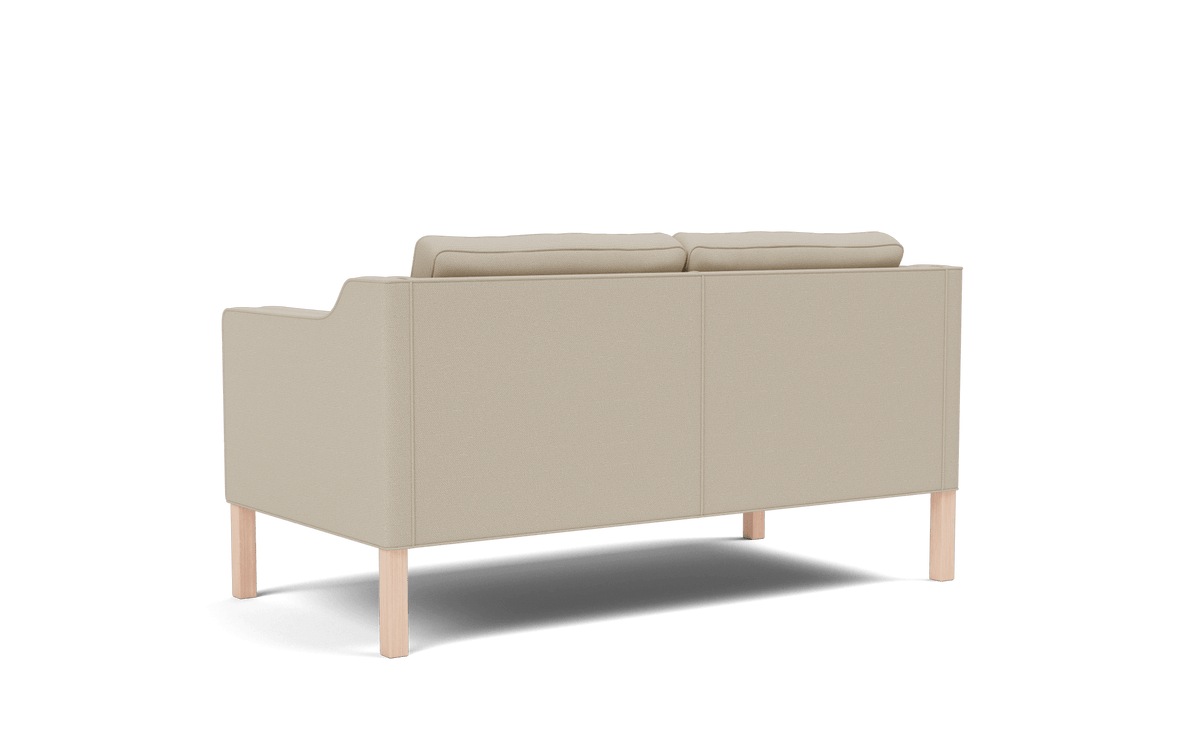 Fredericia Mogensen 2212 Sofa 158 cm, 2-seter. Velg tekstil og treverk