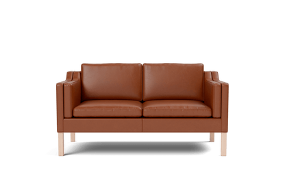 Fredericia Mogensen 2212 Sofa 158 cm, 2-seter. Velg tekstil og treverk.