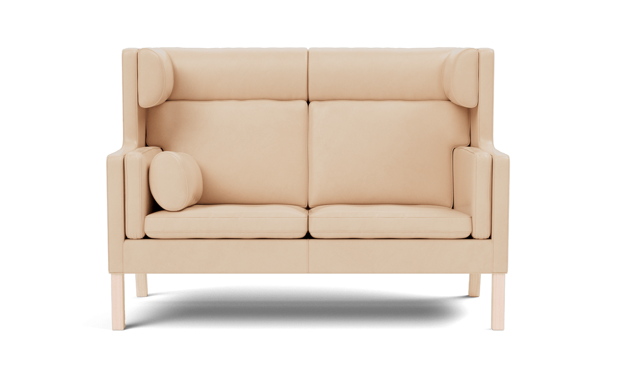 Fredericia Mogensen Coupé Sofaen 154 cm, 2-seter. Velg tekstil og treverk.