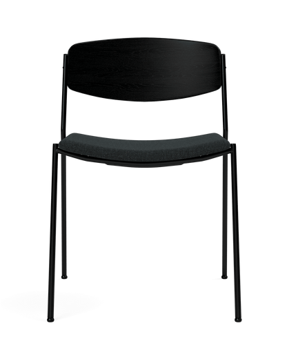 Fredericia Lynderup Chair setepolstret. Velg tekstil og treverk.