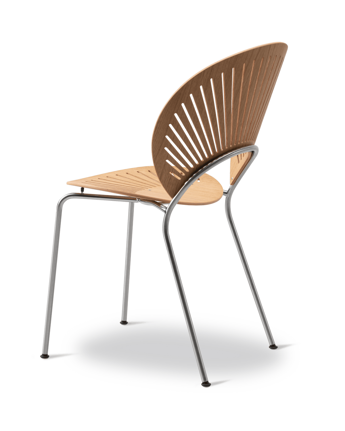 Fredericia Trinidad Chair tresete. Velg understell og treverk