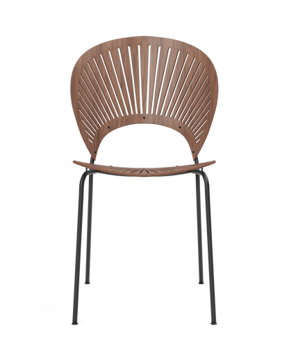 Fredericia Trinidad Chair tresete. Velg understell og treverk.