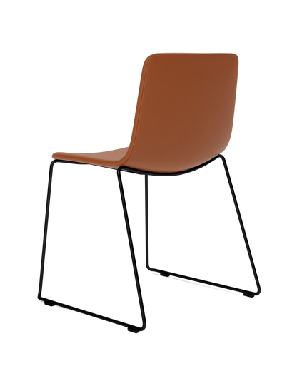 Fredericia Pato Sledge Chair fullpolstret. Velg tekstil