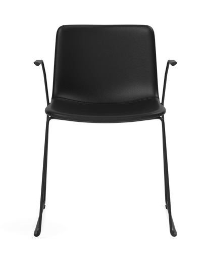 Fredericia Pato Sledge Armchair fullpolstret. Velg tekstil
