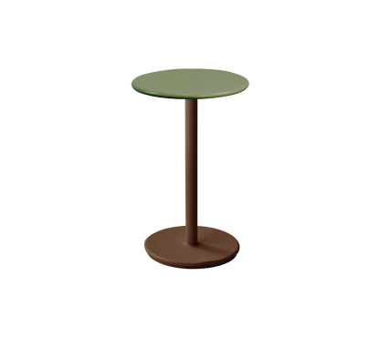 Cane-line Go kafébord Ø45 cm – Desert red, aluminium / Olive green, halvblank aluminium