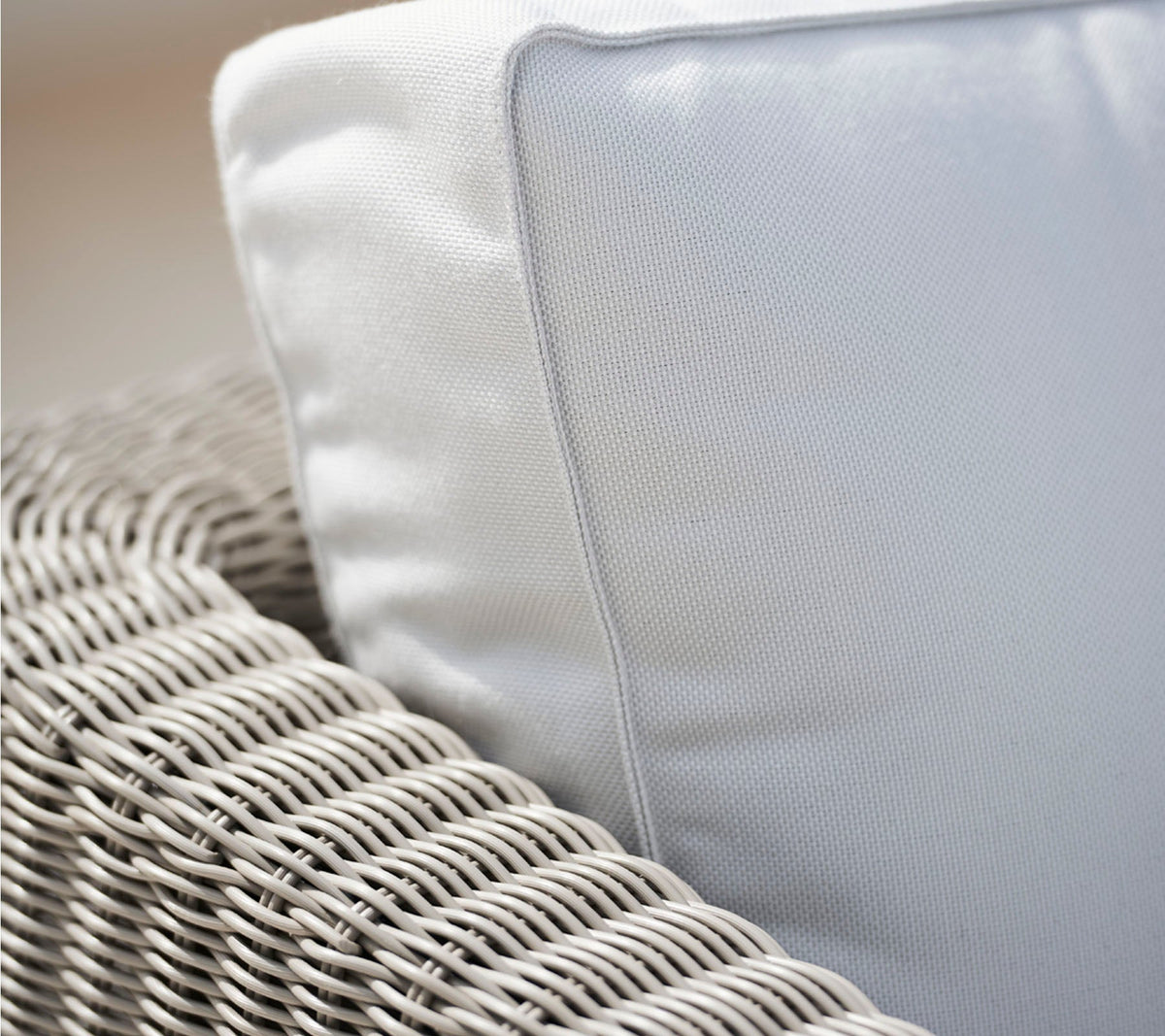 Cane-line Connect 3-seter sofa. Velg farge og putesett