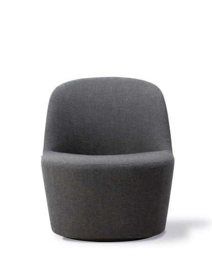Fredericia Gomo Lounge Chair lenestol. Velg tekstil og understell.