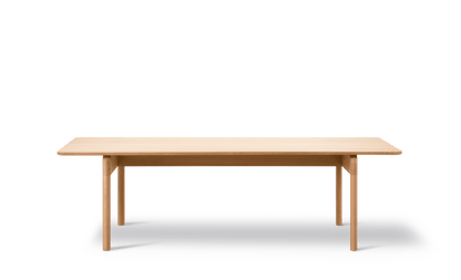 Fredericia Post Table 270 × 100 cm. Velg treverk.