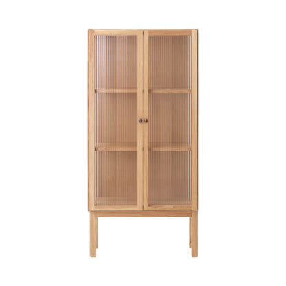 Audo Copenhagen Curiosity Cabinet vitrineskap. Velg modell