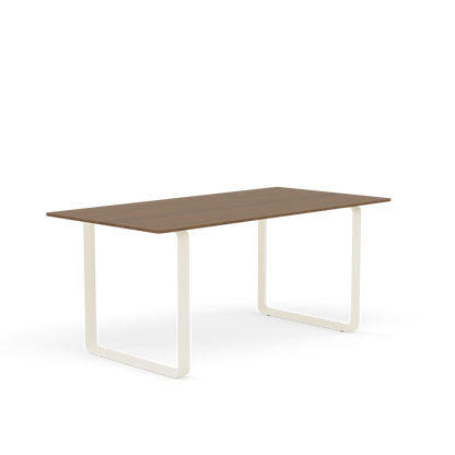 Muuto 70/70 spisebord. Velg størrelse og utførelse