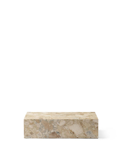 Audo Copenhagen Plinth Low sofabord. Velg stein