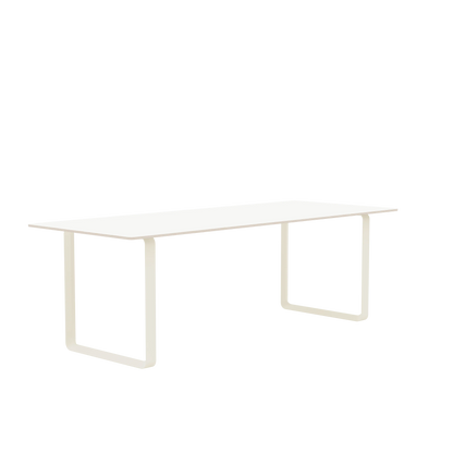 Muuto 70/70 spisebord. Velg størrelse og utførelse.