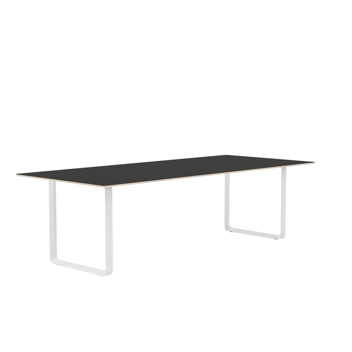 Muuto 70/70 spisebord. Velg størrelse og utførelse.