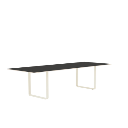 Muuto 70/70 spisebord. Velg størrelse og utførelse.