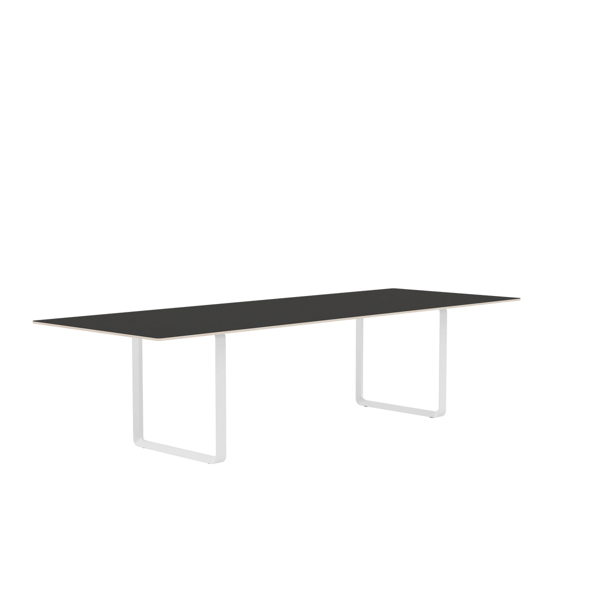 Muuto 70/70 spisebord. Velg størrelse og utførelse.