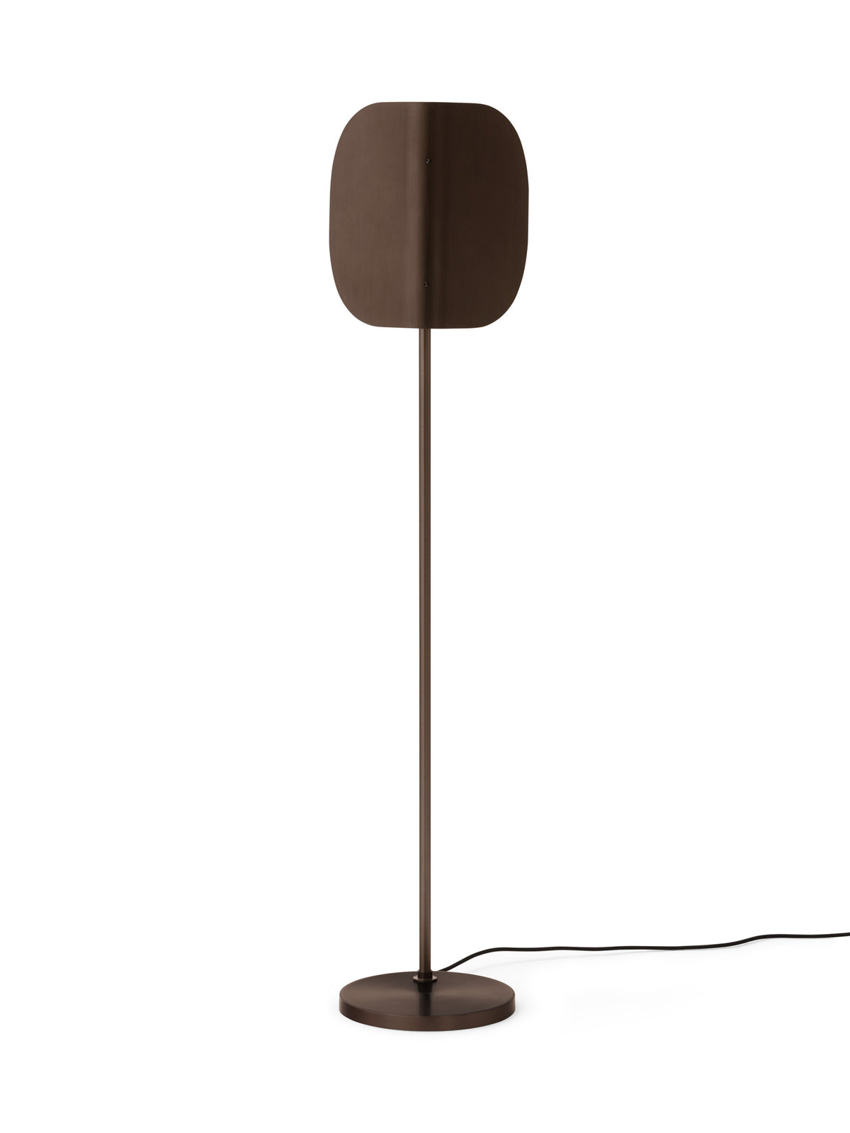 Audo Copenhagen Wing Floor Lamp gulvlampe. Velg farge