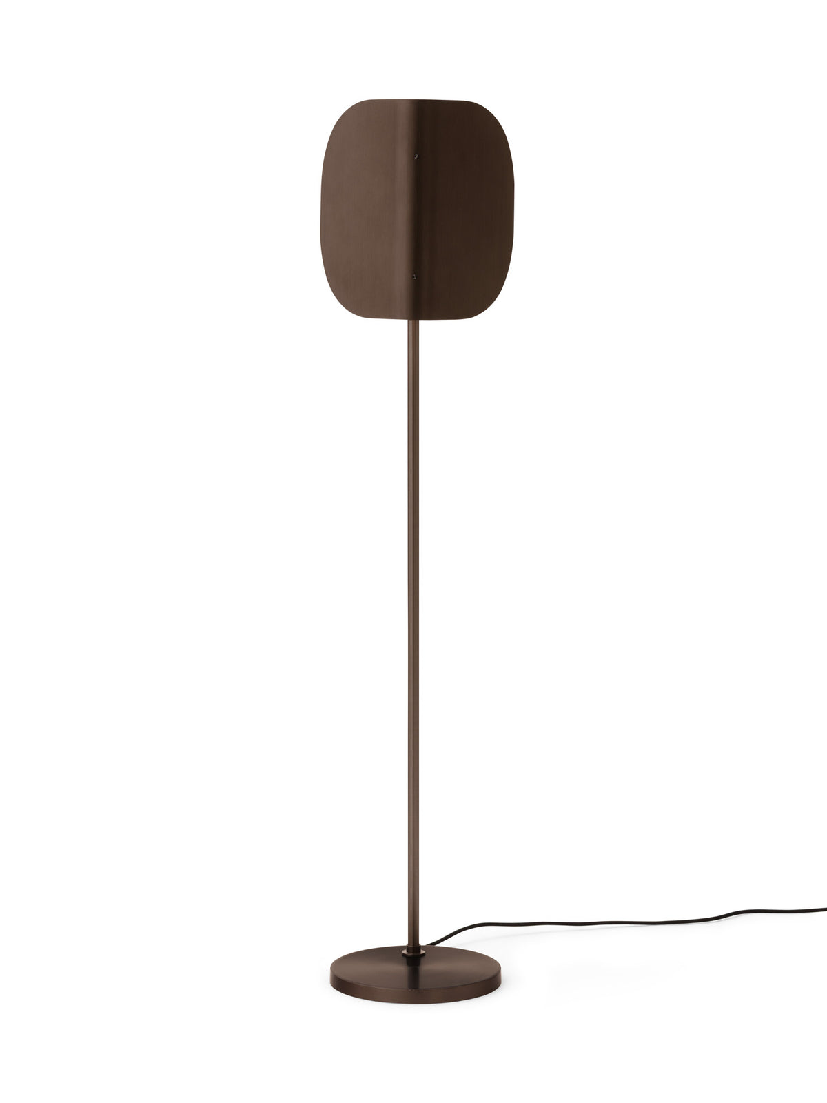 Audo Copenhagen Wing Floor Lamp gulvlampe. Velg farge