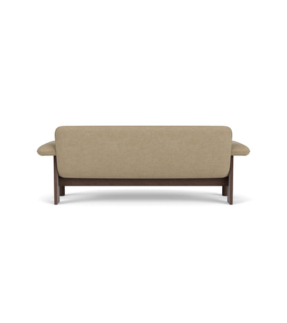 Audo Copenhagen Brasilia Sofa sofa. Velg tekstil og treverk