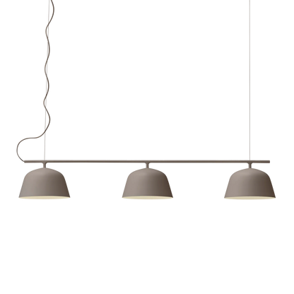 Muuto Ambit skinnelampe 126 cm. Velg farge