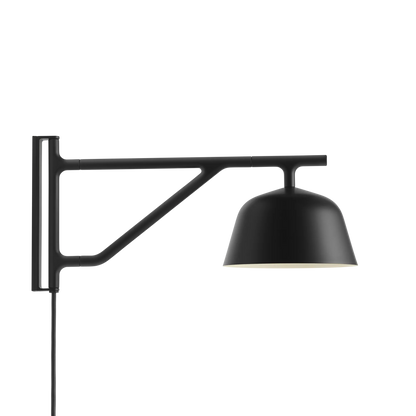 Muuto Ambit vegglampe. Velg farge