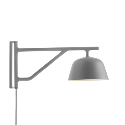 Muuto Ambit vegglampe. Velg farge
