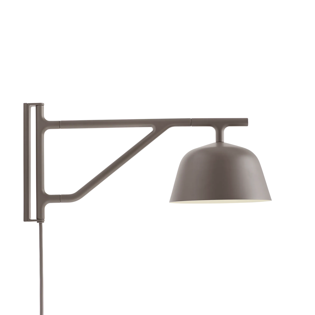 Muuto Ambit vegglampe. Velg farge