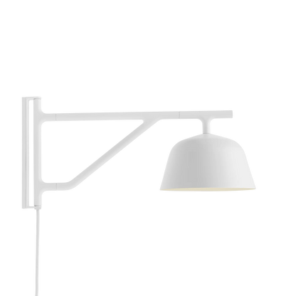 Muuto Ambit vegglampe. Velg farge