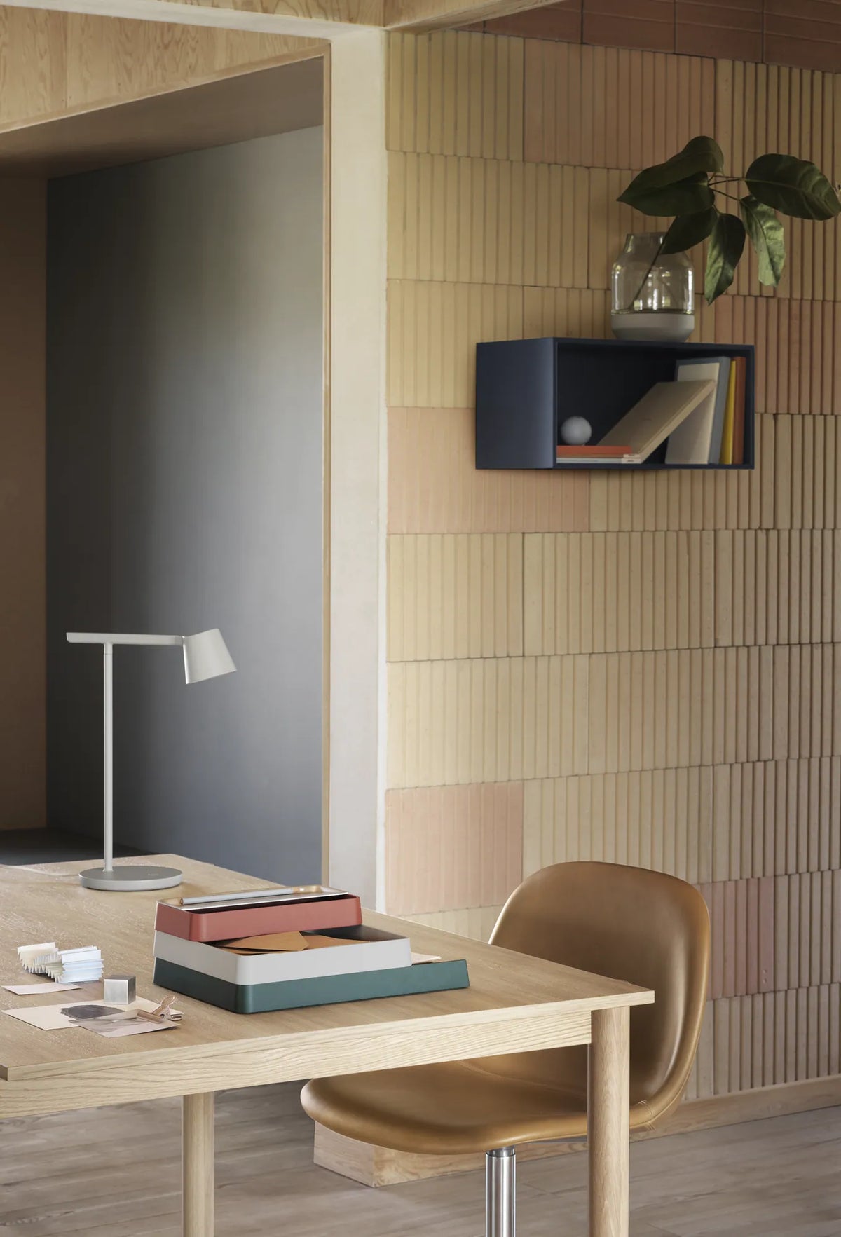 Muuto Mini Stacked veggmodul. Velg størrelse og farge