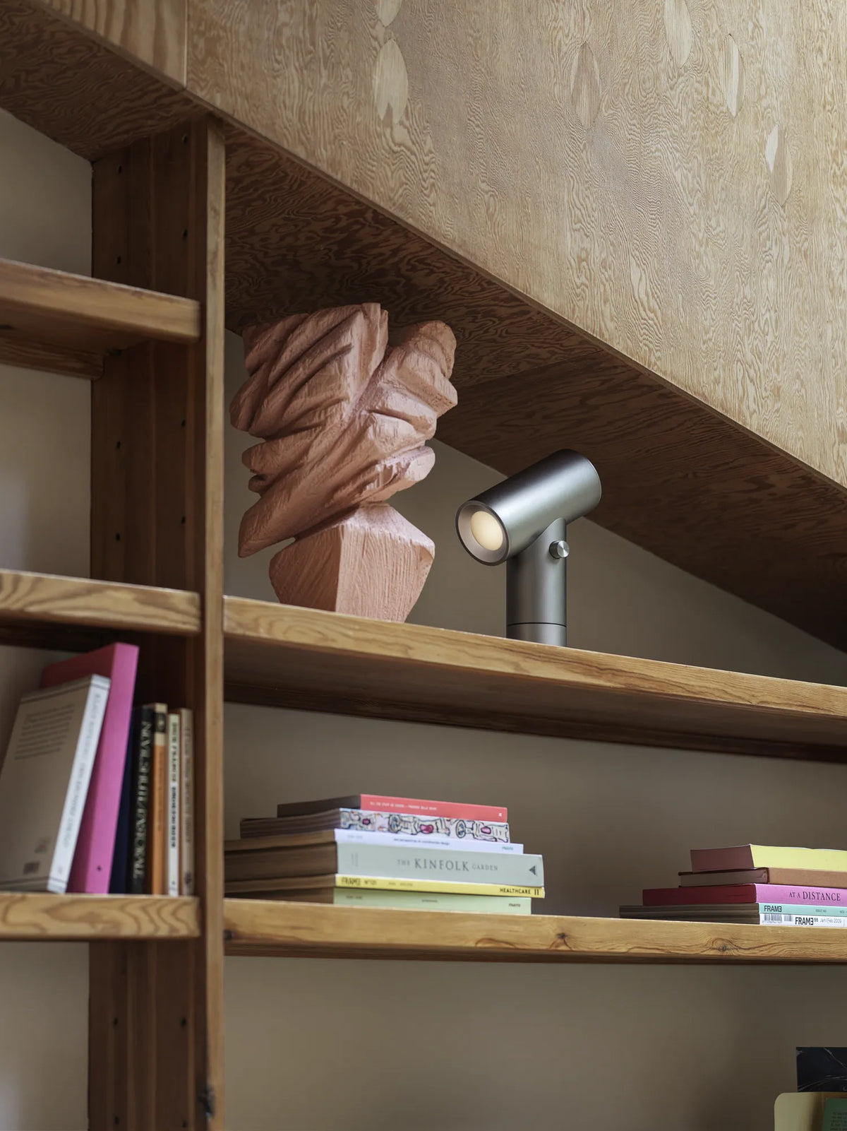 Muuto Beam bordlampe. Velg størrelse og farge