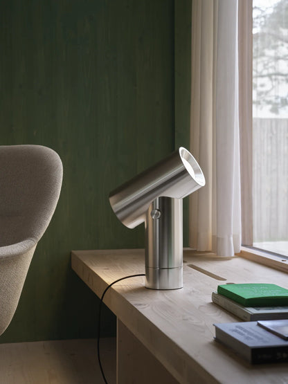 Muuto Beam bordlampe. Velg størrelse og farge