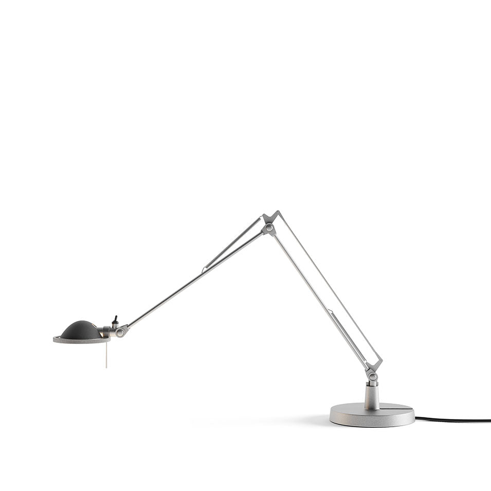 Luceplan Berenice bordlampe, liten (armer 30+30 cm). Velg farge.
