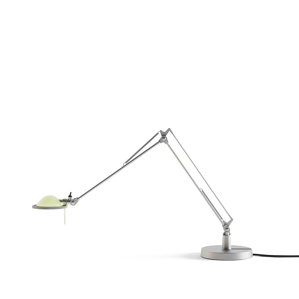 Luceplan Berenice bordlampe, liten (armer 30+30 cm). Velg farge.