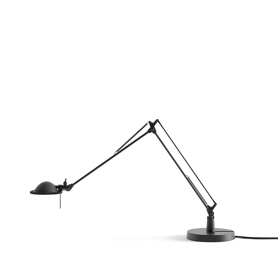 Luceplan Berenice bordlampe, liten (armer 30+30 cm). Velg farge.