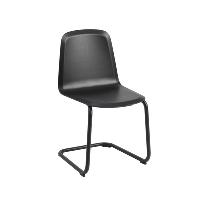 Muuto Brink stol med fribærende understell. Velg farge