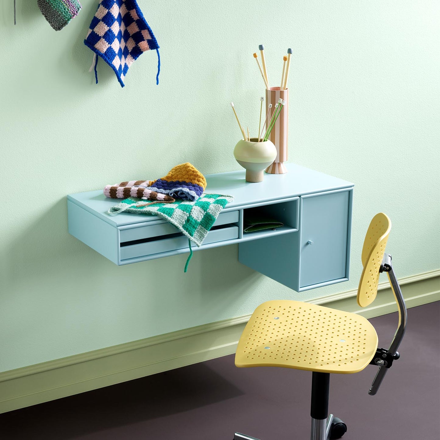 Montana BUREAU. Quickship farger.(3 ukers leveringstid.)
