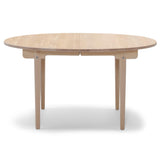 Carl Hansen CH337 spisebord. 140x115 cm. Hvitoljet eik. KAMPANJEBORD.