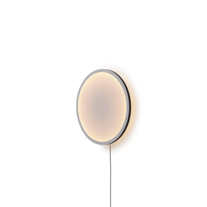 Muuto Calm vegglampe. Velg modell og utførelse