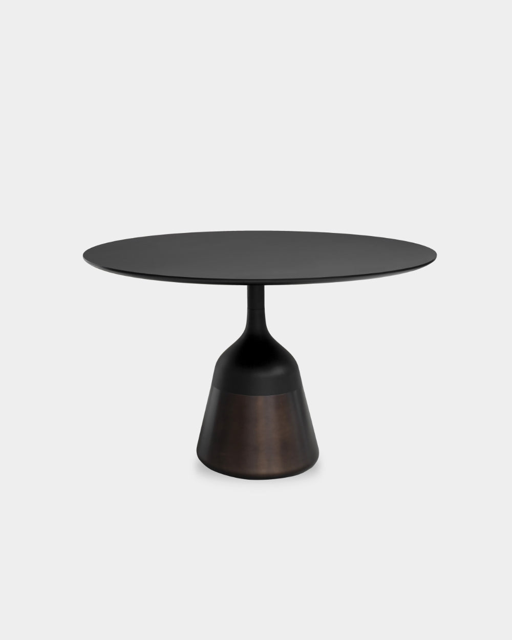 Wendelbo Coin spisebord Ø120 cm – Svart laminat, svart understell