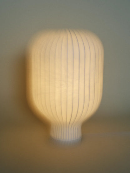 Muuto Strand bordlampe. Velg størrelse