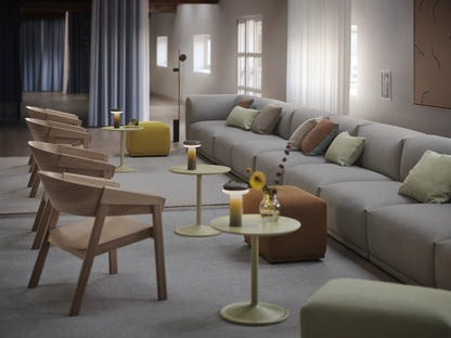 Muuto Cover Lounge Chair lenestol, polstret. Velg tekstil