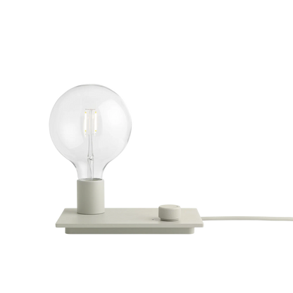 Muuto Control bordlampe. Velg farge