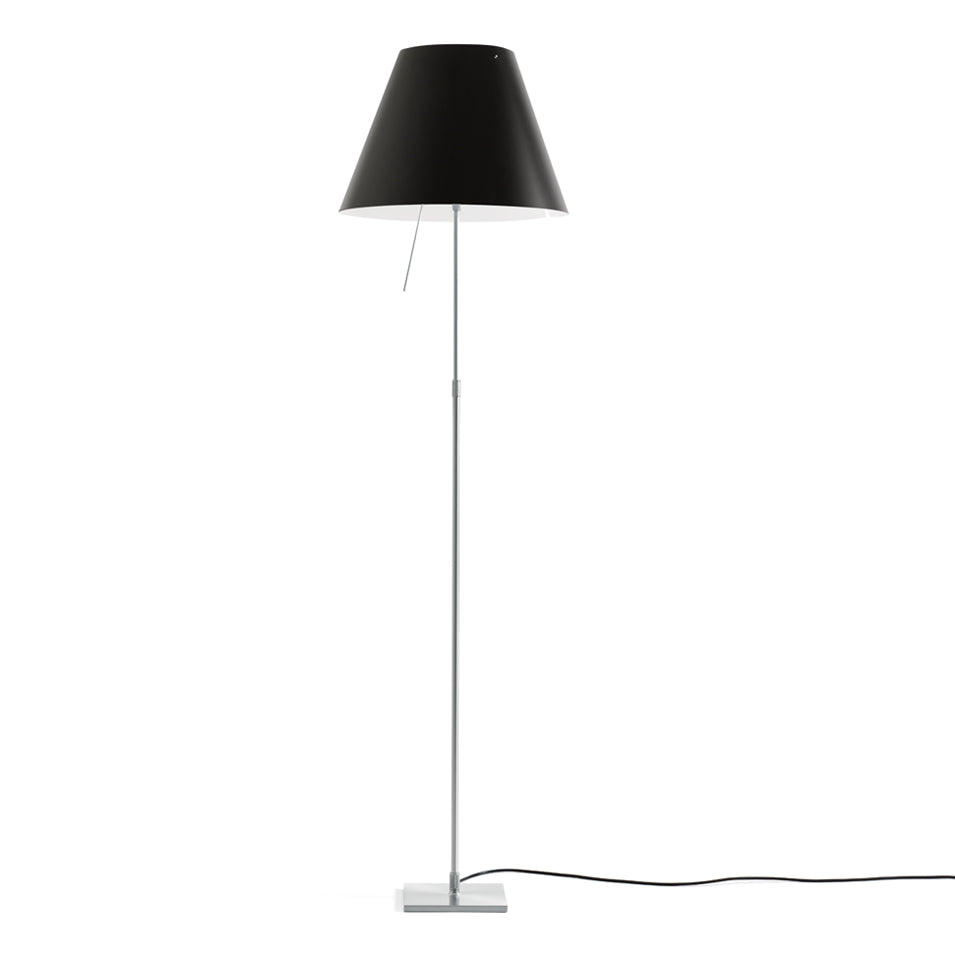 Luceplan Costanza gulvlampe, teleskopisk med dimmer. Velg farge.