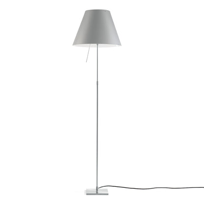 Luceplan Costanza gulvlampe, teleskopisk med dimmer. Velg farge.