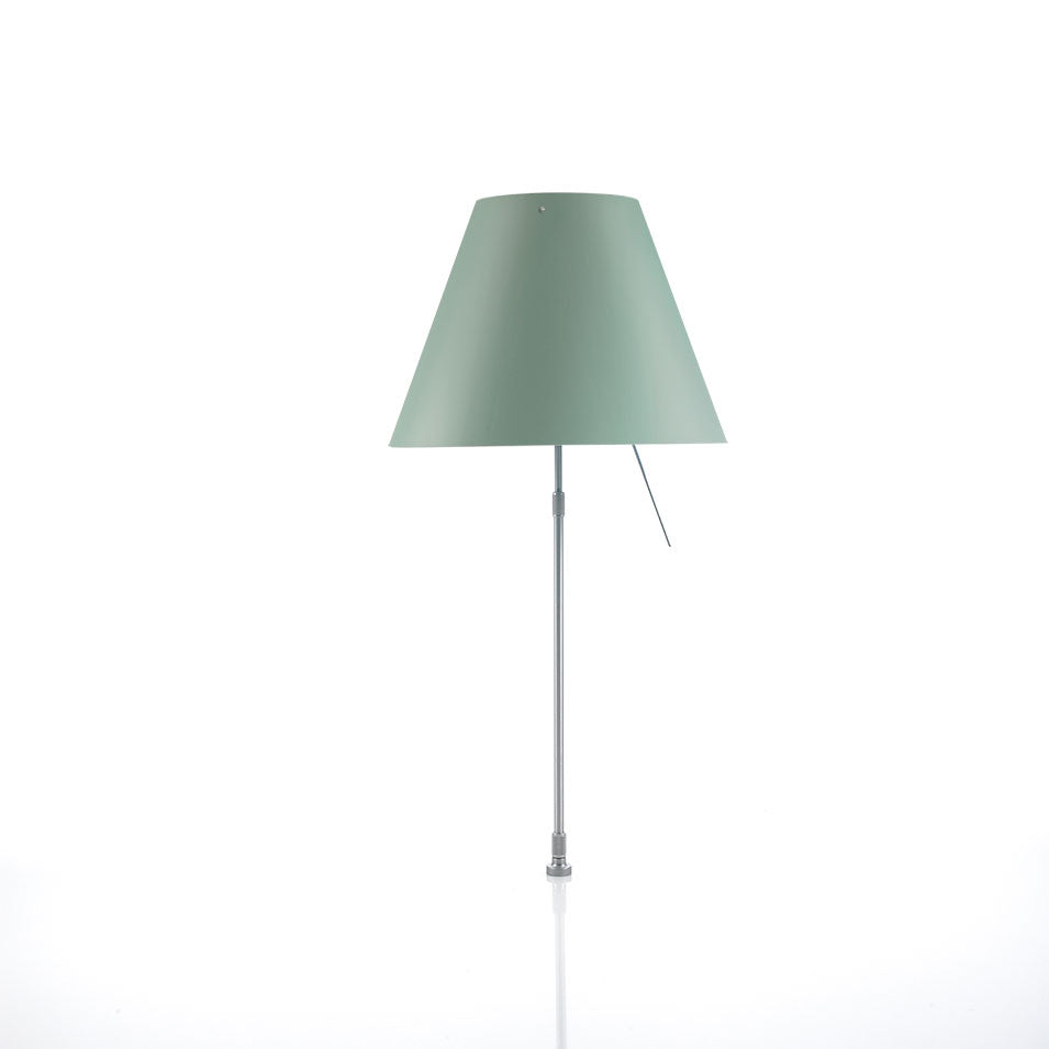 Luceplan Costanza bordlampe med festepinne, dimmer. Velg farge.