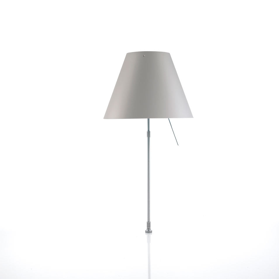Luceplan Costanza bordlampe med festepinne, dimmer. Velg farge.
