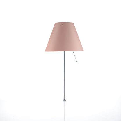 Luceplan Costanza bordlampe med festepinne, av/på-bryter. Velg farge.