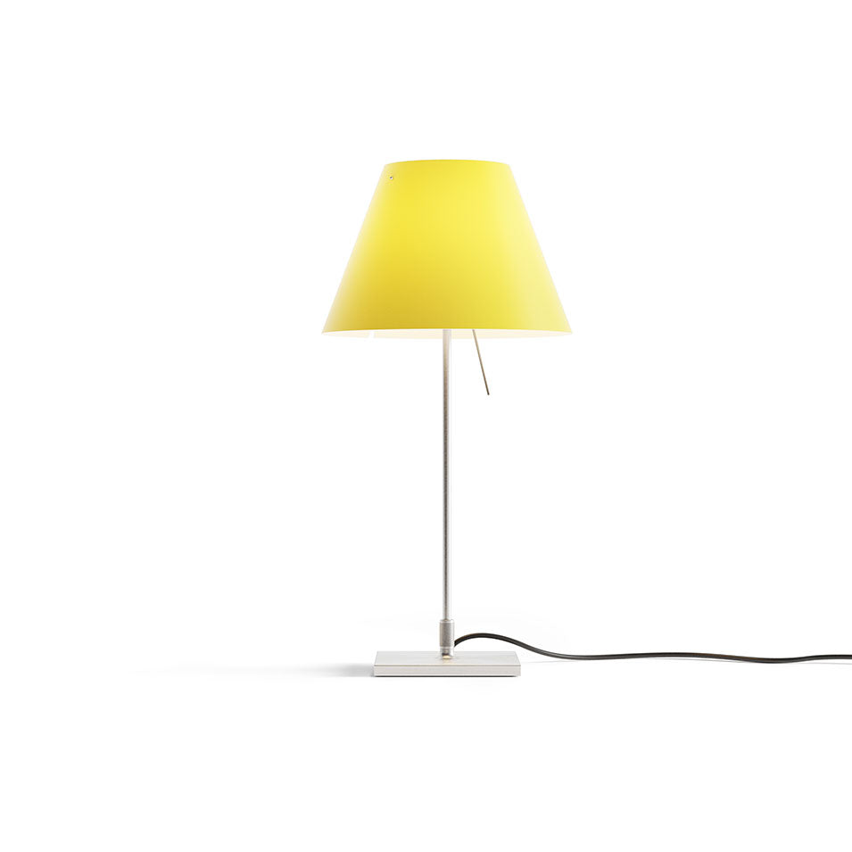 Luceplan Costanzina bordlampe. Velg farge.
